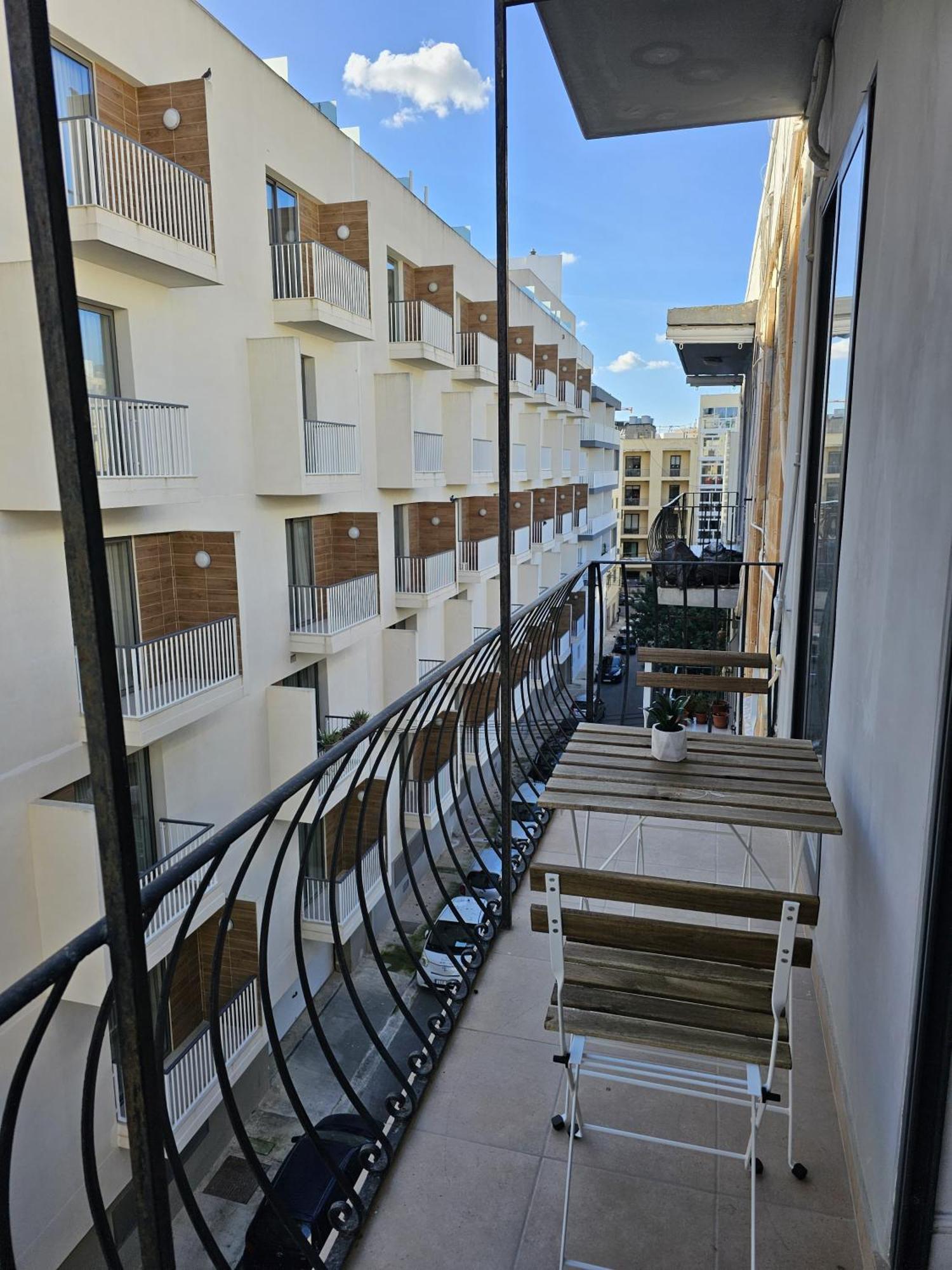 Korzo Suites Sliema III Exteriör bild